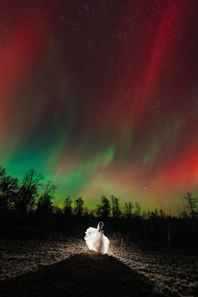 Aurora borealis wedding photos on the Minnesota North Shore