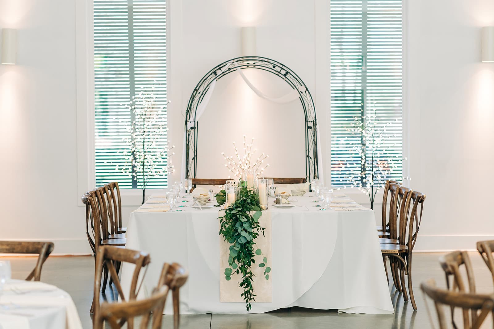 Wedding reception decor with clean modern style at Hutton House
